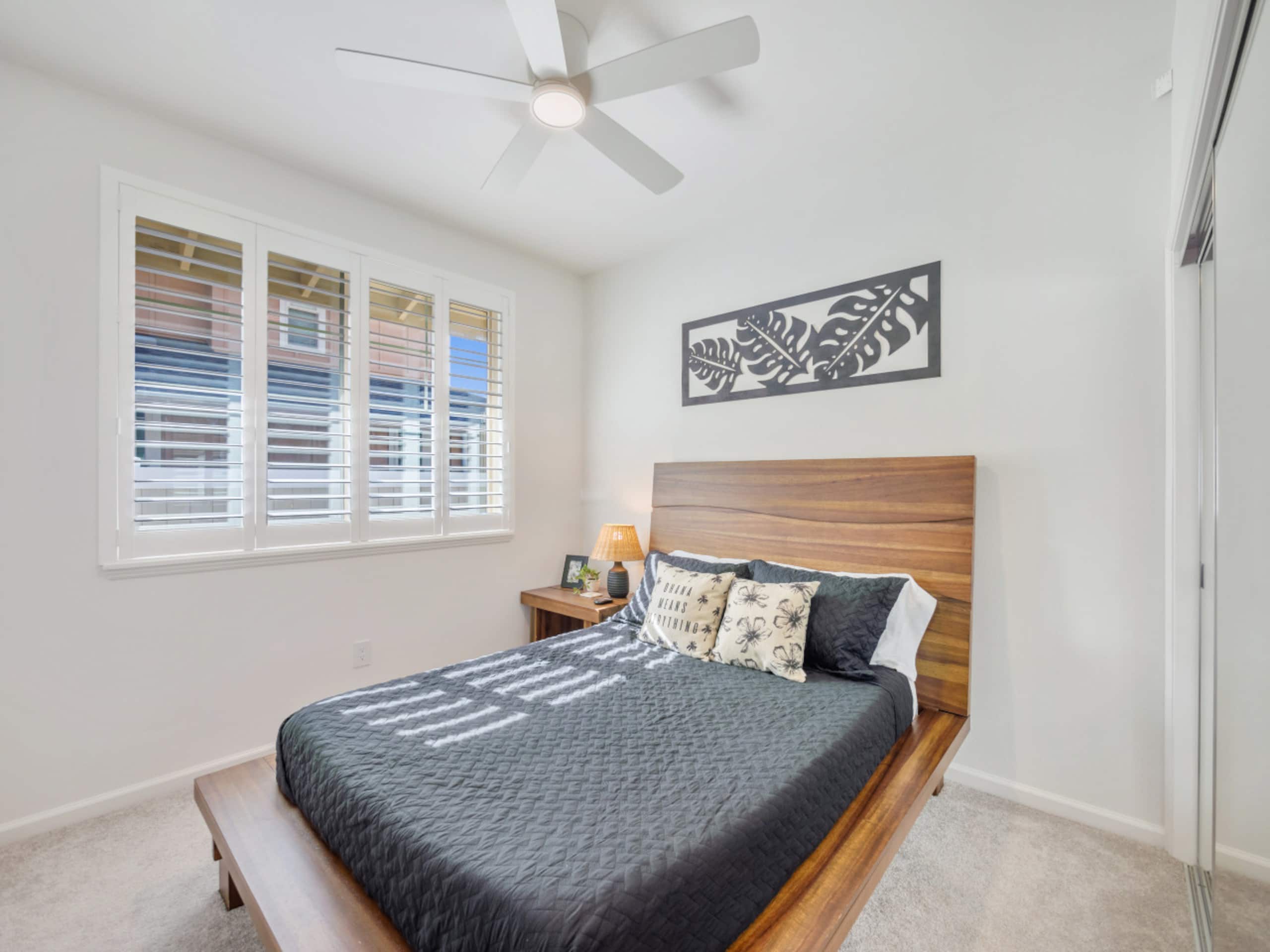 Home in Makaha Valley · ★5.0 · 3 bedrooms · 6 beds · 2 private baths - Image 45