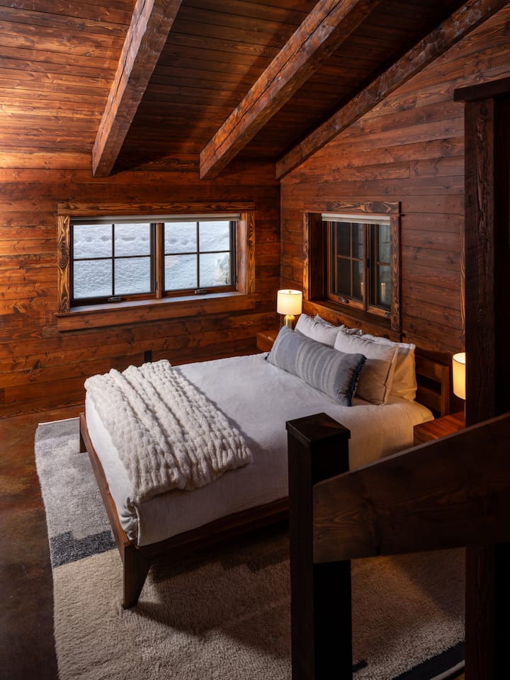 Niža razina - apartman za goste (bračni krevet (širine 150-179 cm))