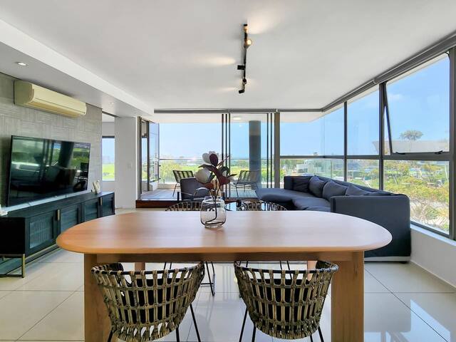 Newly Renovated Gem W/ Rooftop Pool & Backup Power gallery image 5