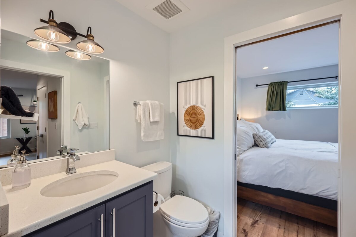 Holly Studio w Private Hot Tub