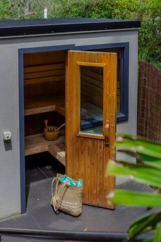 Bangalay Palms gallery image 4