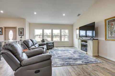 On-Site Winery: Rural Plymouth Getaway!