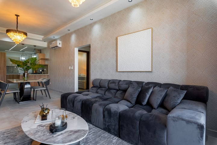 Modern And Sophisticated Apartment In Luxury Tower - Saint-Domingue