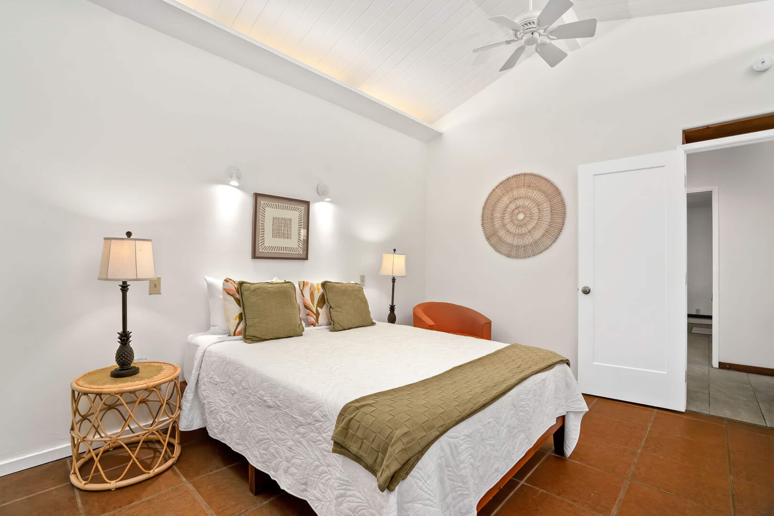 So Serene Golf Views, Lanai, AC, Outdoor Shower - Photo 14
