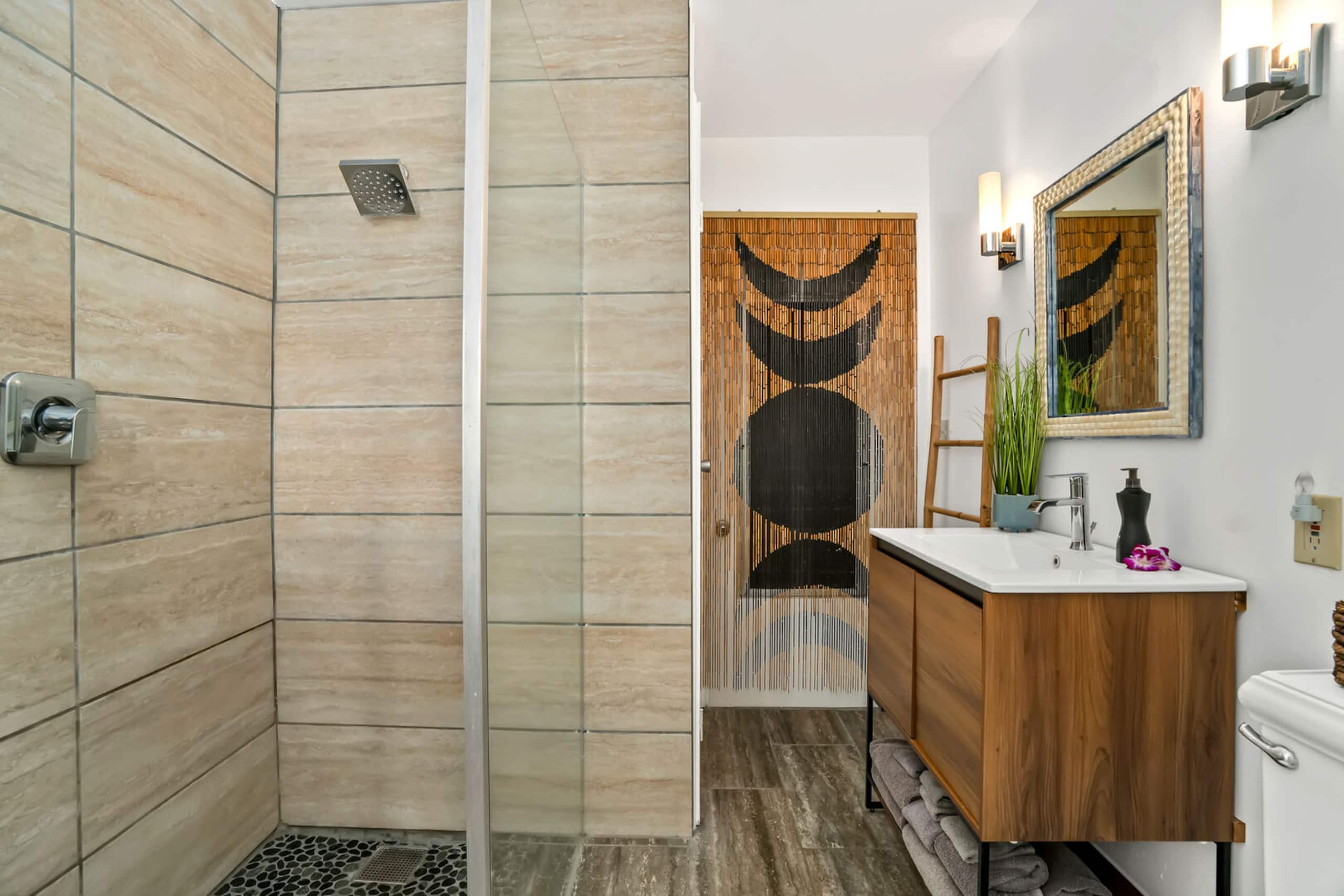 So Serene Golf Views, Lanai, AC, Outdoor Shower - Photo 16