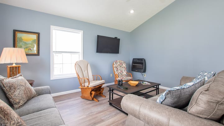 Seneca Spirit: Gorgeous Views Of Seneca Lake! - Geneva, NY