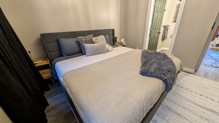 Bračni krevet (širine 180 -