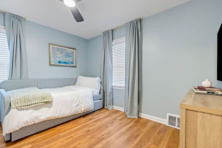 Zdvojnásobte pohodlie, dvojnásobok priestoru - perfektne spárované jednolôžka pre útulné útočisko.