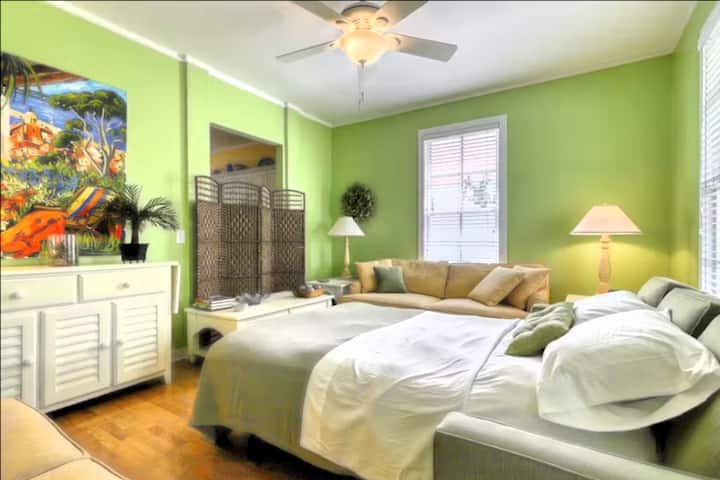Bay Breeze - 3 Min Walk To The Beach @ Byers St - Tybee Island, GA