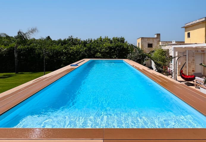 Villetta Apani Pool – The Fab Stay