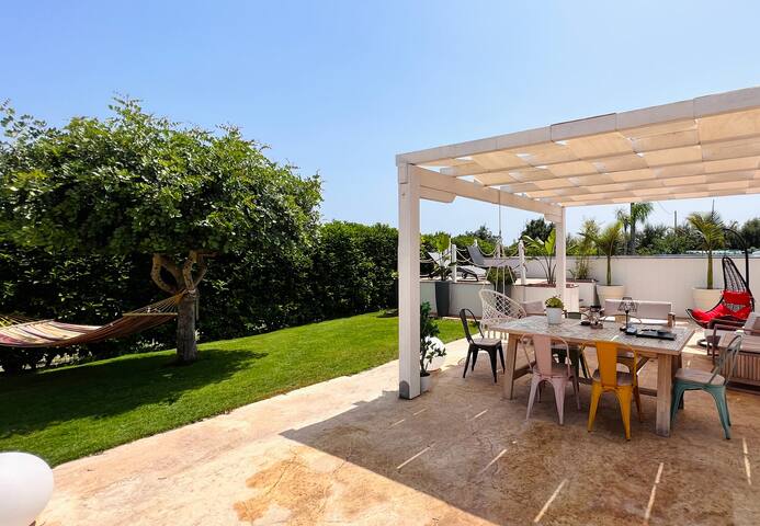 Villetta Apani Pool – The Fab Stay gallery image 2