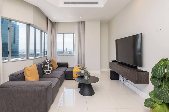 Spacious 2-Bed at The Pullman