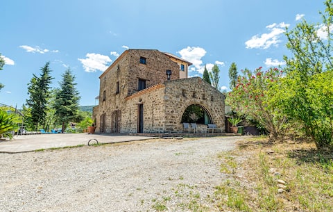 Awesome home in Laureana Cilento.