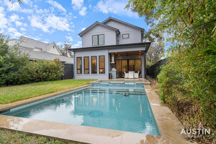 Pool, Hot Tub & Patio w/Modern Updates in E Austin gallery image 4