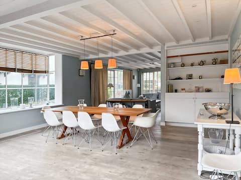 Superb Villa in the heart of Knokke Zoute close to