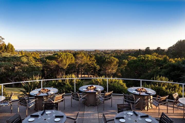 Located Among Trees, 2 Rooms w/ Scenic View gallery image 4