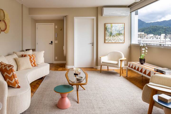 Charming Apartment for Seasonal Rental in Leblon gallery image 3