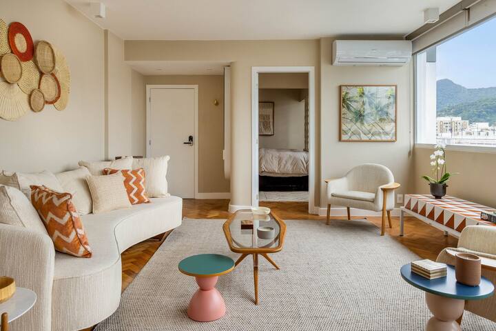 Charming Apartment for Seasonal Rental in Leblon gallery image 4