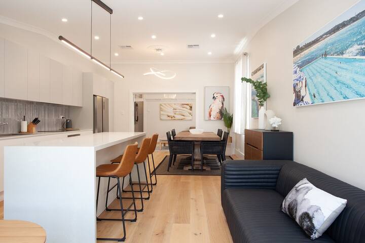 Balmy Bliss, Bondi Beach gallery image 5