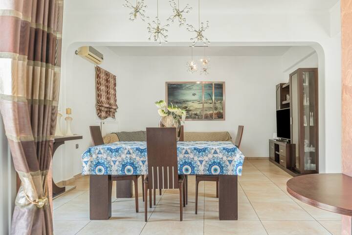 Mouria House gallery image 3