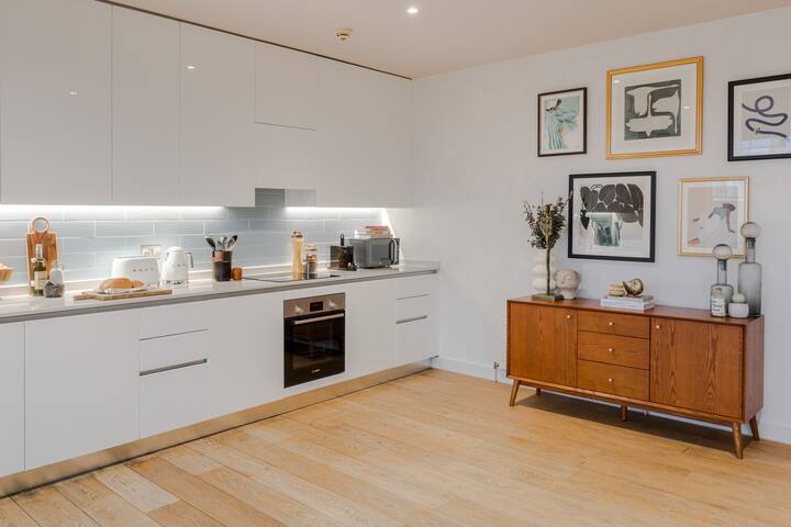 King’s Cross | Penthouse XL gallery image 3