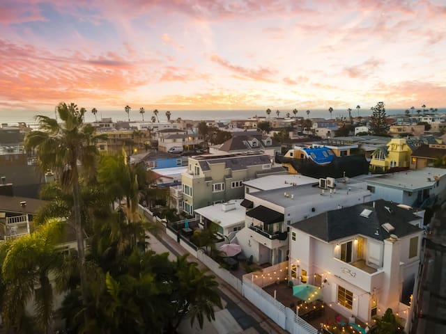 NEW Bayside Mermaid Paradise + Fire Pit + Parking