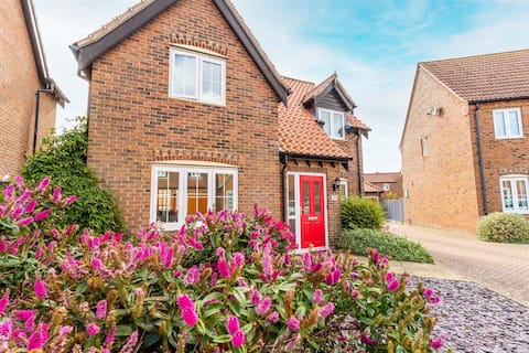 Successful Airbnb property: Violetta Hemsby - Holiday home with Games Room in Hemsby