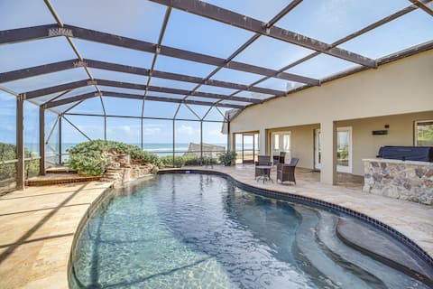 Beachfront Melbourne Beach Retreat w/ Pool Table!