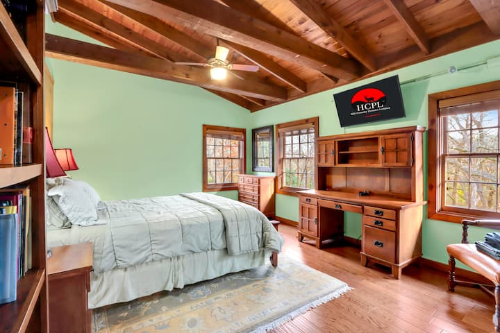 Slaapkamer 3 heeft ook een queensbed.