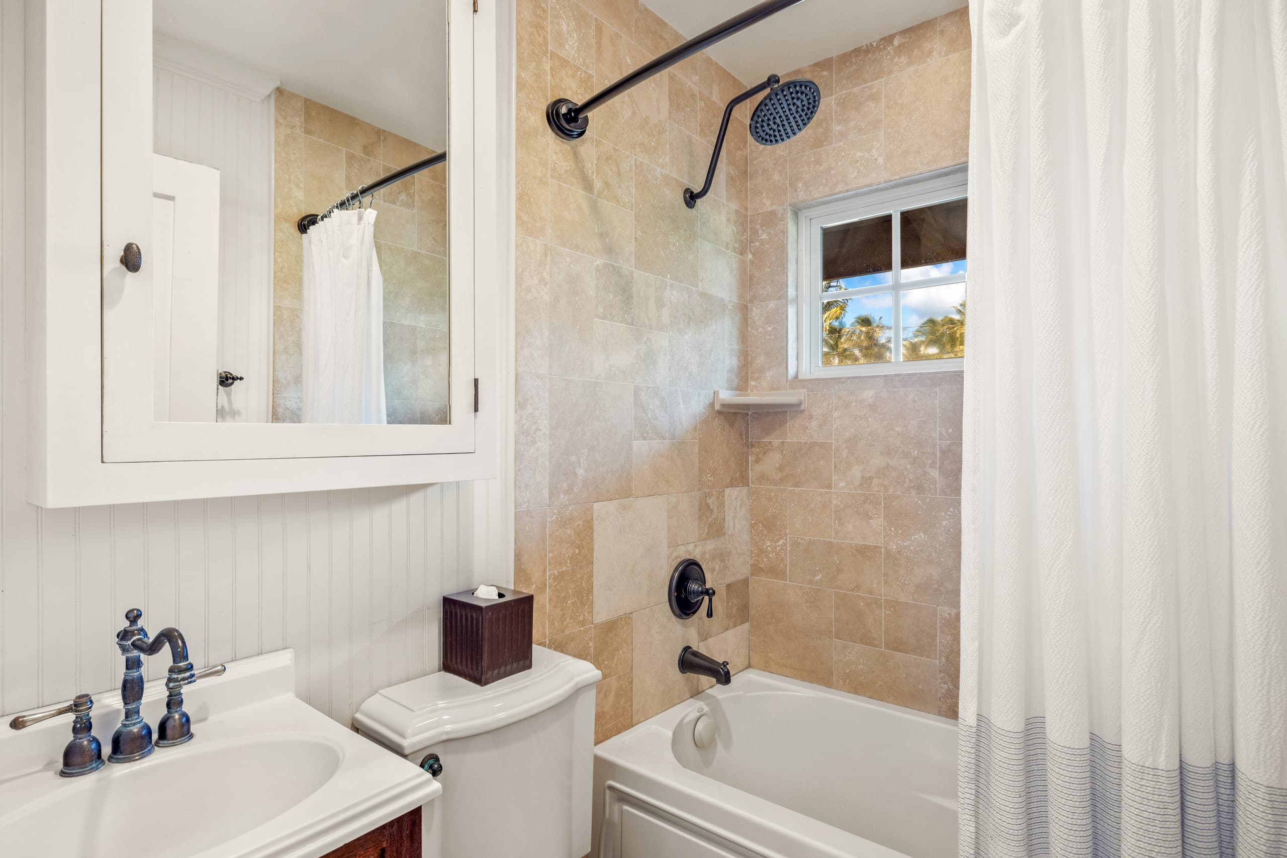 Home in Koloa · ★4.8 · 3 bedrooms · 4 beds · 3 baths - Photo 28