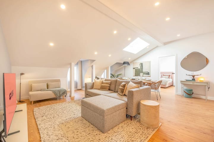 GuestReady – A secret penthouse in Lisbon