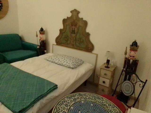 gardenvaticanflat83 gallery image 3