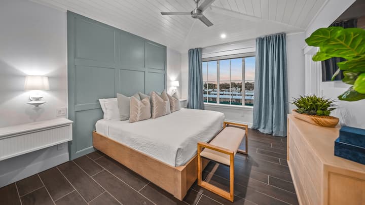 Crepúsculo - Dormitorio principal - Baño privado - Cama tamaño king - Televisión de alta definición
