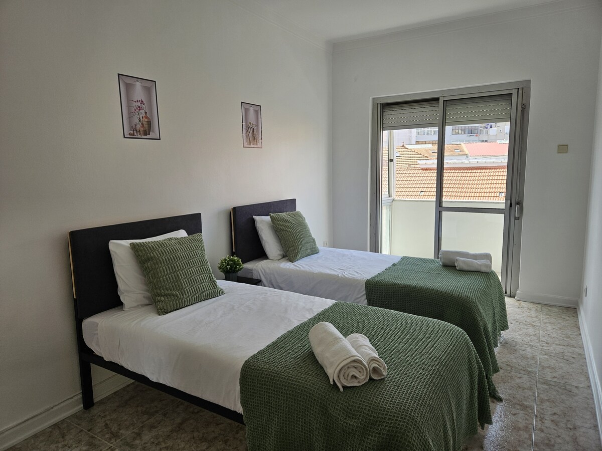 საძინებელი 1