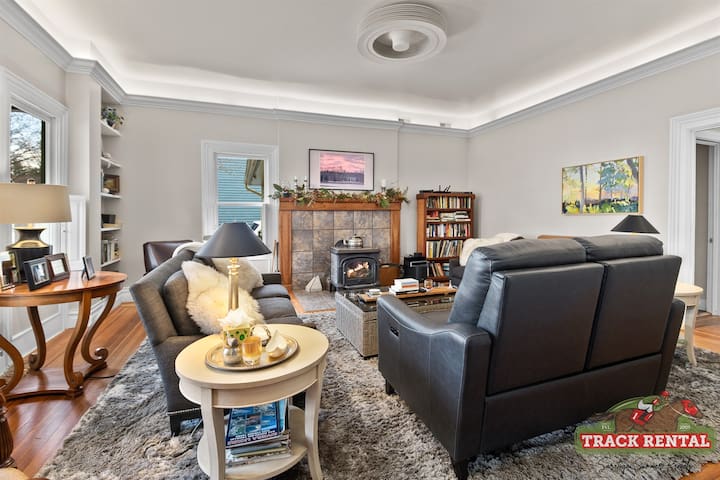 Track Rental managed Airbnb listing 2