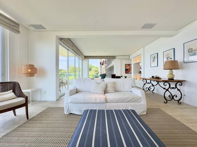 Duplex Penthouse with Sea View and Balcony in Arpo gallery image 2