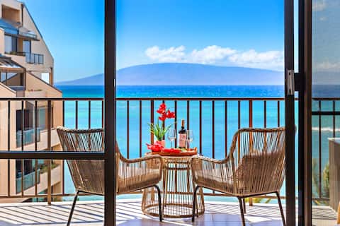Oceanfront views in this upgraded 1bd condo