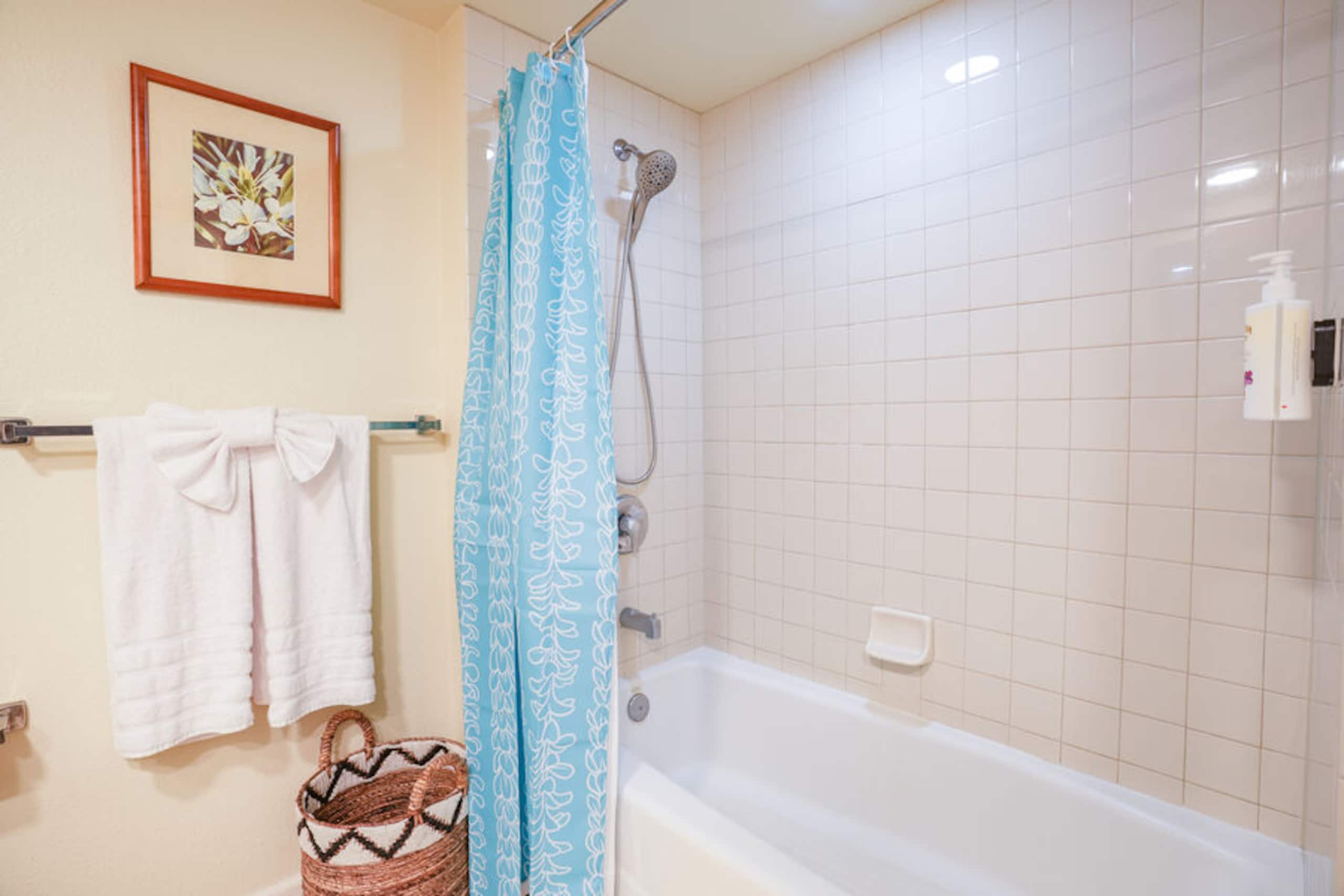Condo in Kapaa · ★4.92 · Studio · 1 bed · 1 bath - Image 12