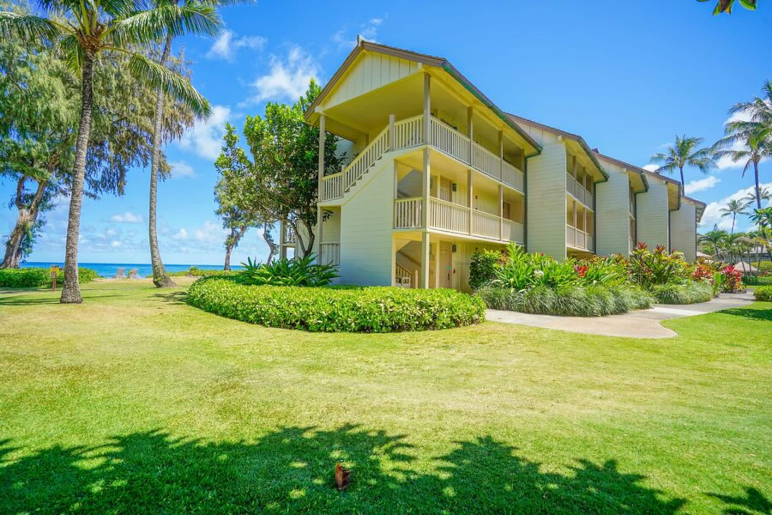 Condo in Kapaa · ★4.92 · Studio · 1 bed · 1 bath - Image 38
