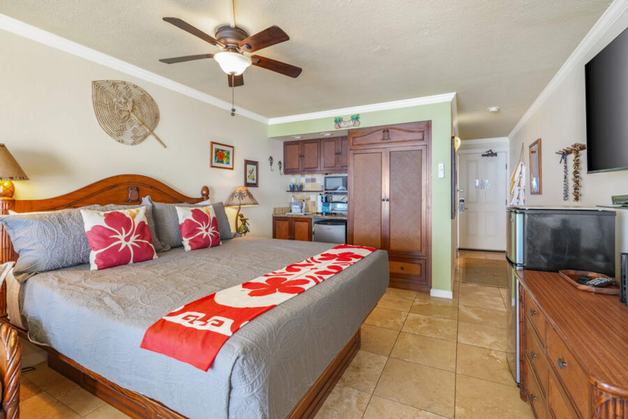 Condo in Kapaa · ★4.92 · Studio · 1 bed · 1 bath - Image 8
