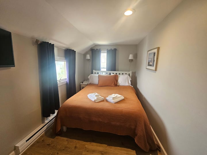 ห้องนอนควีนไซส์