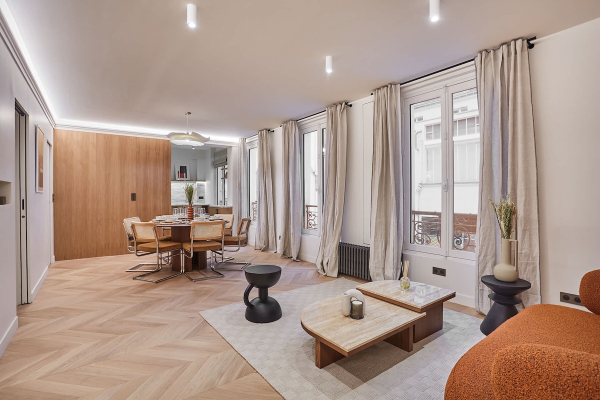 Top performing Airbnb: Superb AC apartment Center of Paris Le Marais in Paris