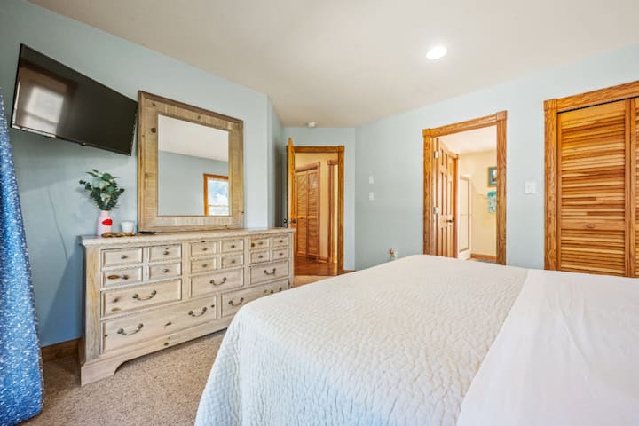 King Master Suite - средно ниво