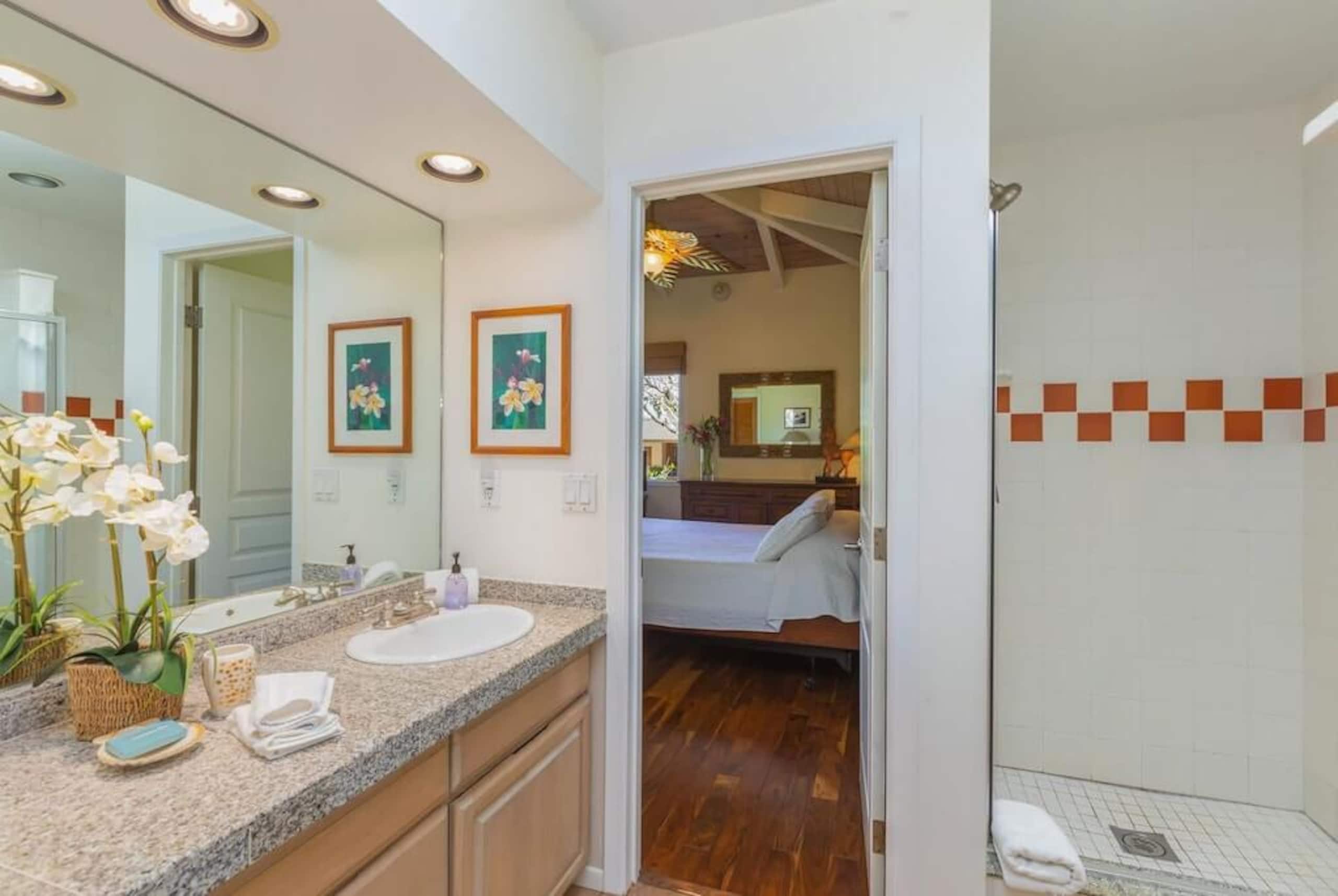 Home in Princeville · ★4.93 · 4 bedrooms · 5 beds · 2.5 private baths - Image 18