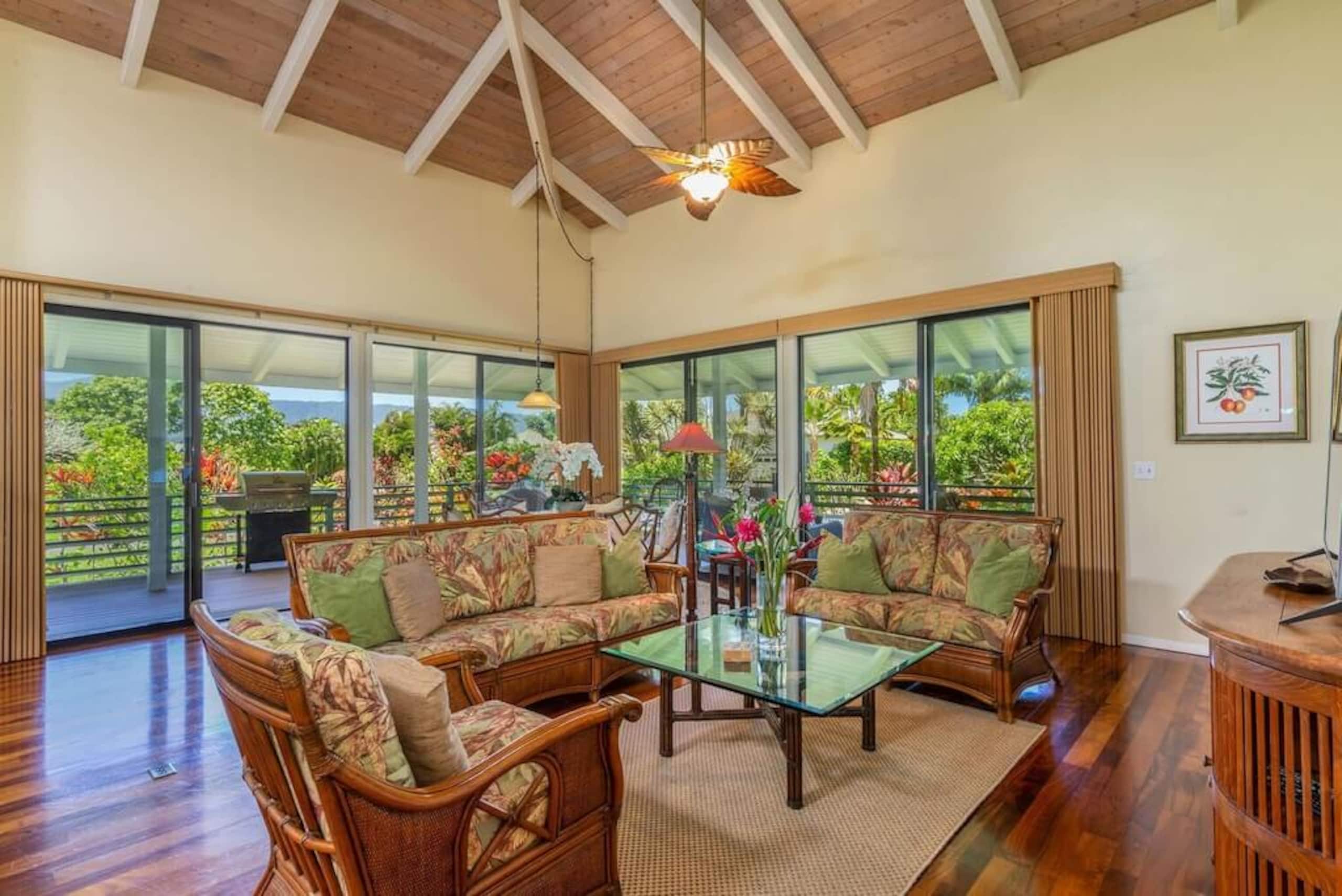 Home in Princeville · ★4.93 · 4 bedrooms · 5 beds · 2.5 private baths - Image 2