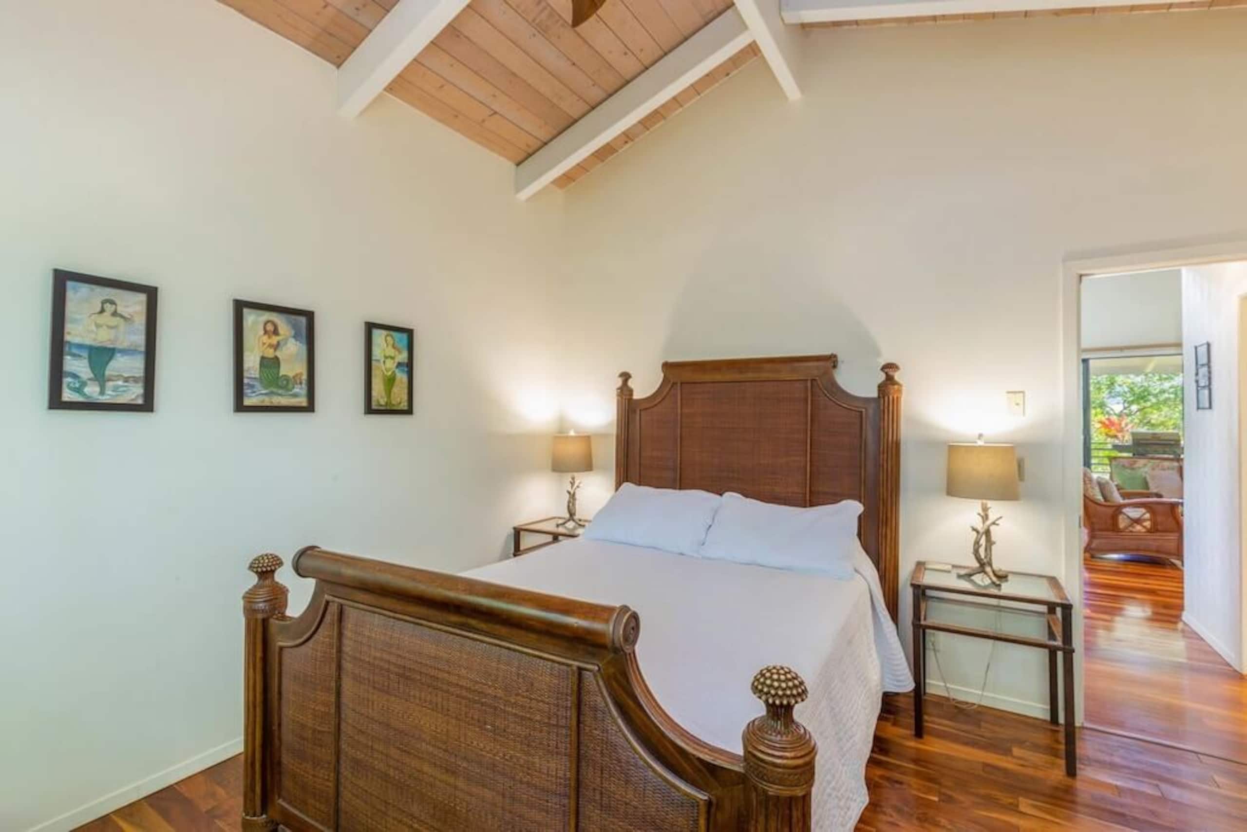 Home in Princeville · ★4.93 · 4 bedrooms · 5 beds · 2.5 private baths - Image 23