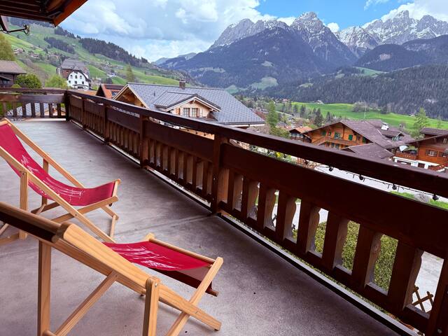 Modern 3 Br Duplex With Huge Panoramic Alps Views