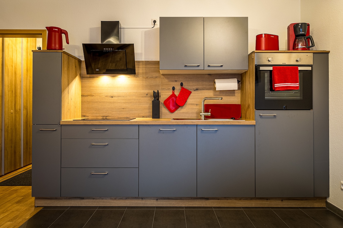 Airbnb con migliori performance: Schwarzwaldmarie Titisee Bathtub Kitchen Balcony a Titisee Neustadt