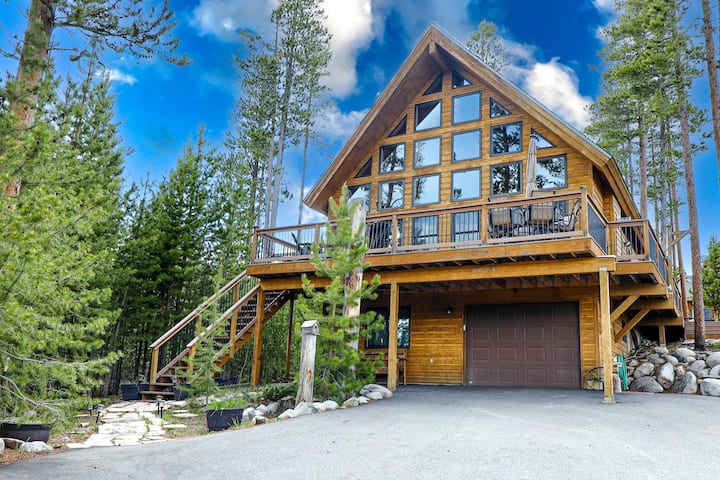 Grandview Chalet - Gorgeous Home With Views! - Grand Lake, CO