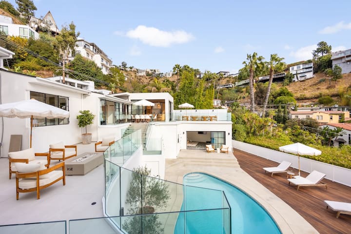 Villa Gaia by Stay Awhile Villas